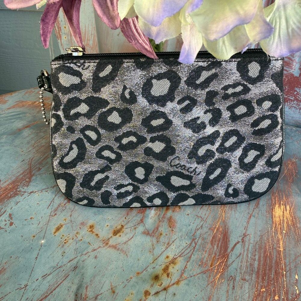 COACH Madison Metallic Ocelot Leopard Print Wristlet Silver Black Y2K Vintage